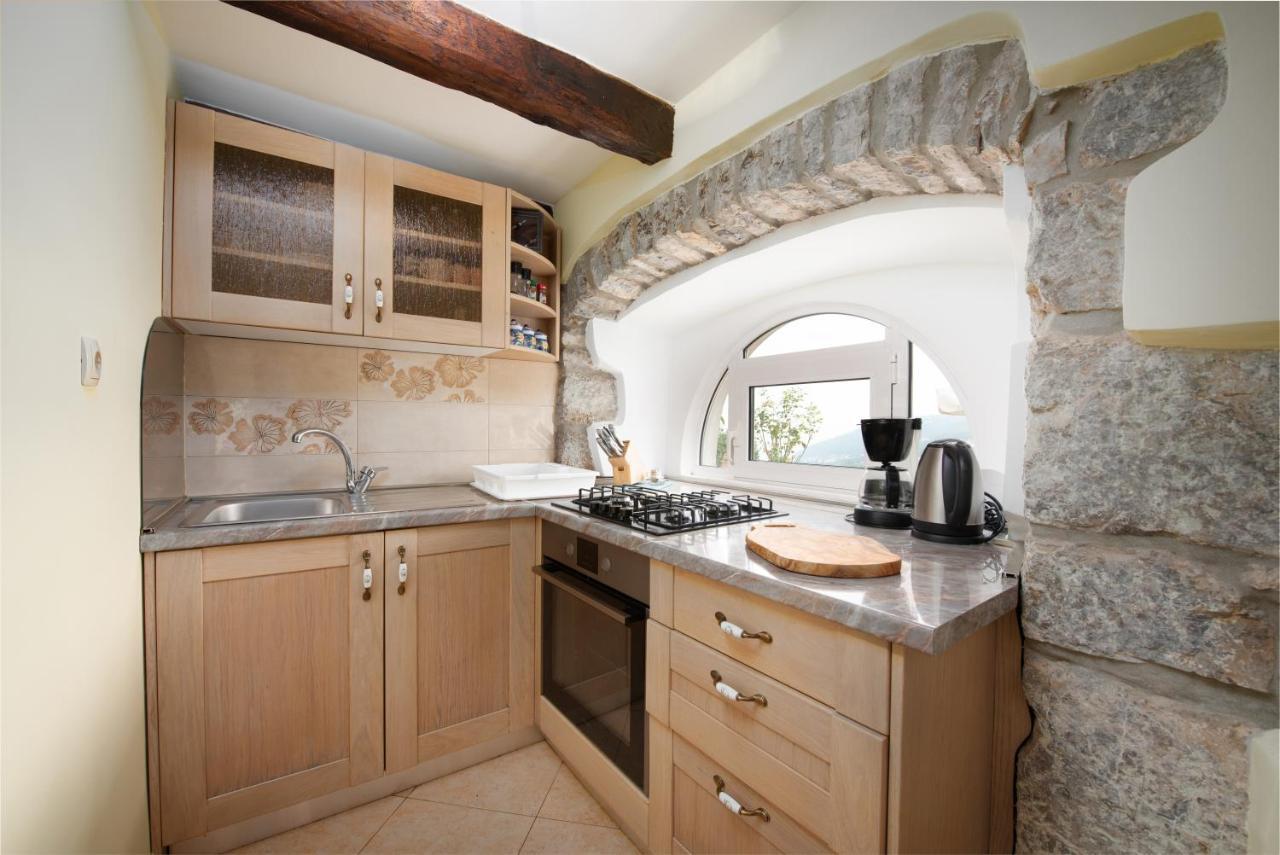 2 Apartments In Old Stone House Near Opatija Ičići Kültér fotó
